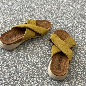 Arcopedico Women's Yellow Cross-Strap Sandals